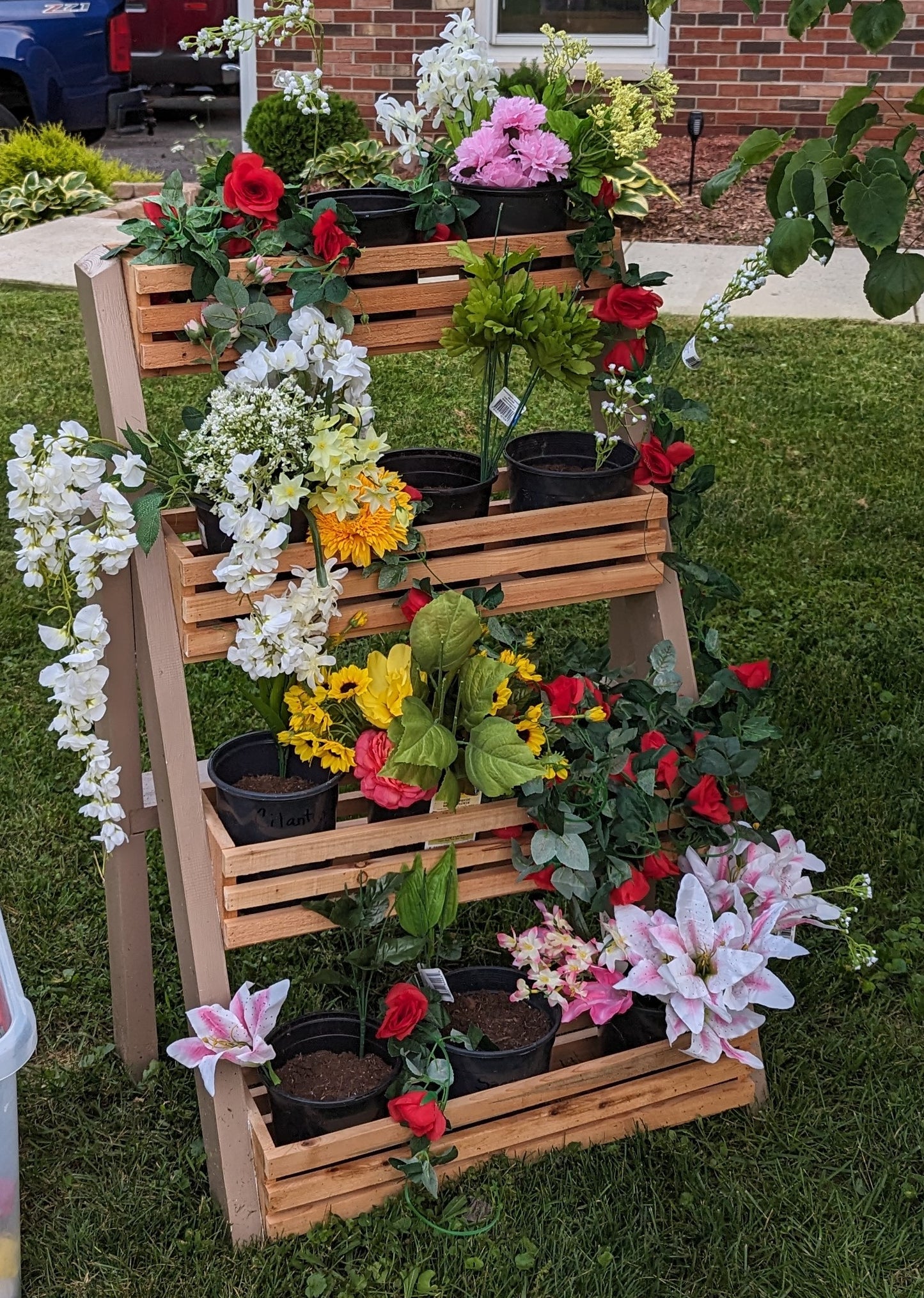 4 tier planter decorated